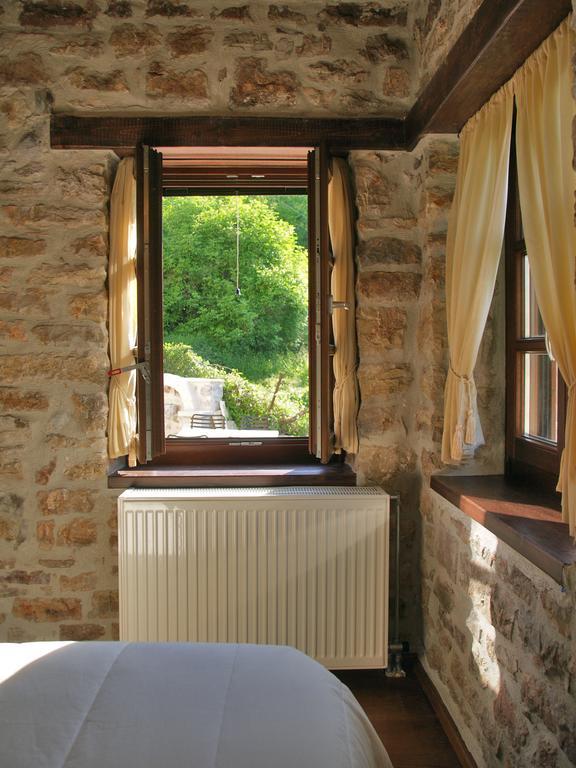 Oihalia Guesthouse Fidhákia Kamer foto