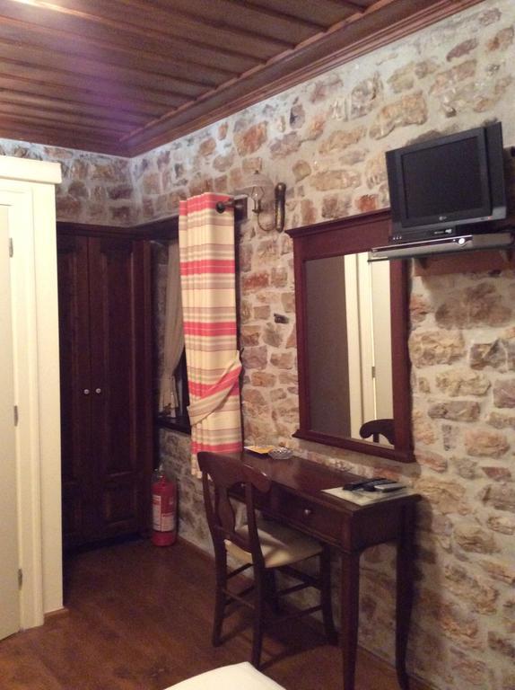 Oihalia Guesthouse Fidhákia Buitenkant foto