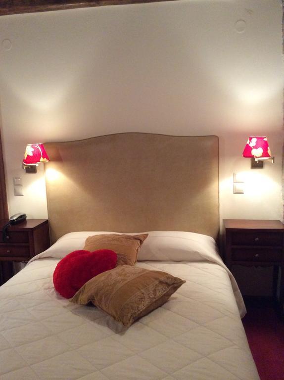 Oihalia Guesthouse Fidhákia Buitenkant foto
