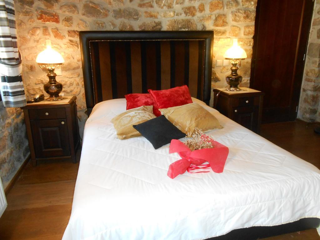 Oihalia Guesthouse Fidhákia Buitenkant foto