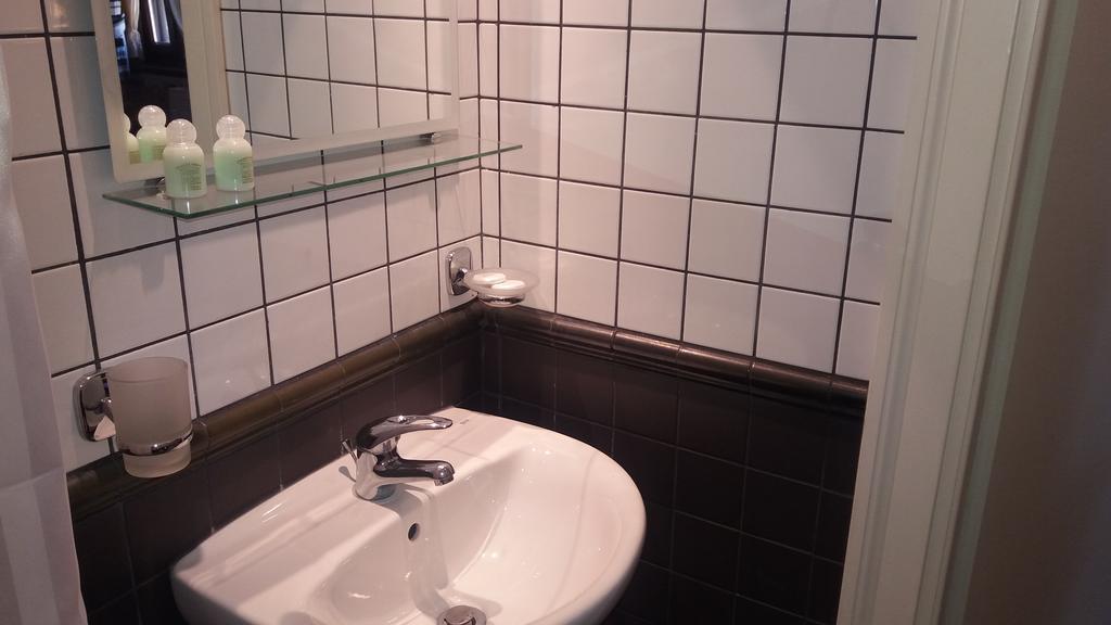 Oihalia Guesthouse Fidhákia Buitenkant foto